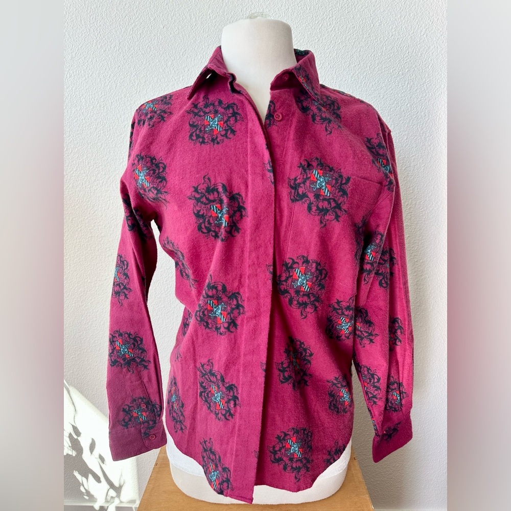 Vintage Diane Von Furstenberg Pink Ornate Coat of Arms Pattern Cotton Shirt Sz10